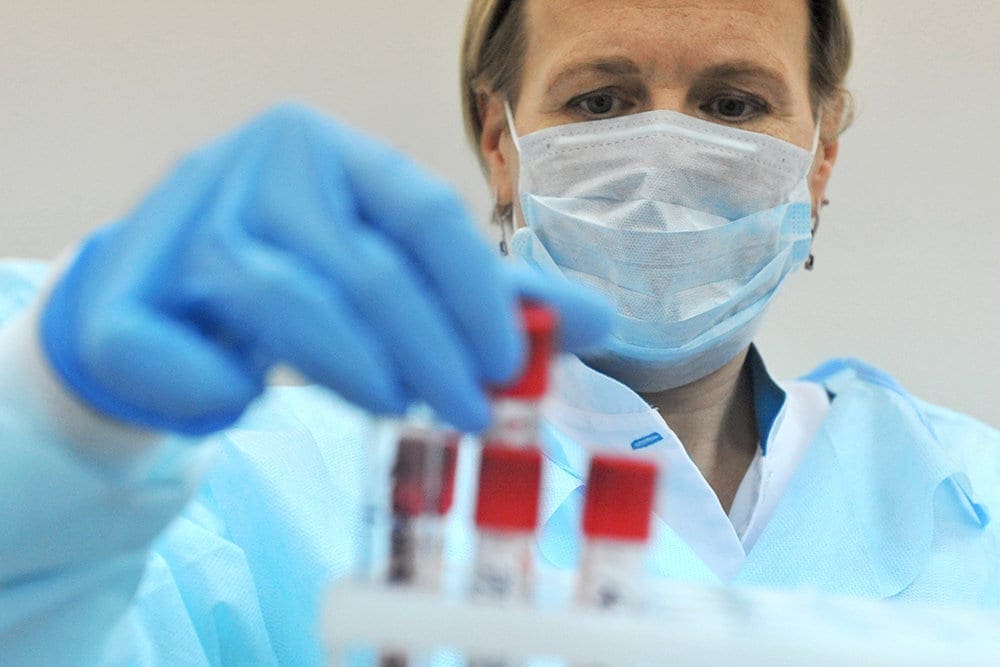 Число новых случаев заражения коронавирусом в Самарской области превысило 4000