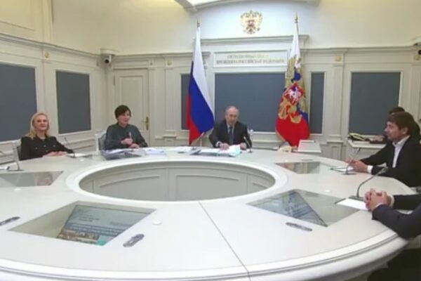 Владимир Путин поручил растиражировать опыт Самарской области в деле возвращения участников СВО к мирной жизни
