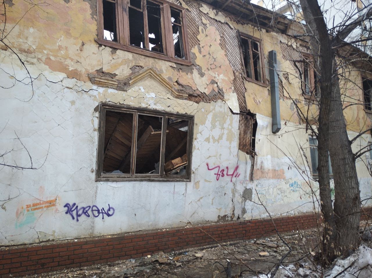 Обрушение дома на Ставропольской